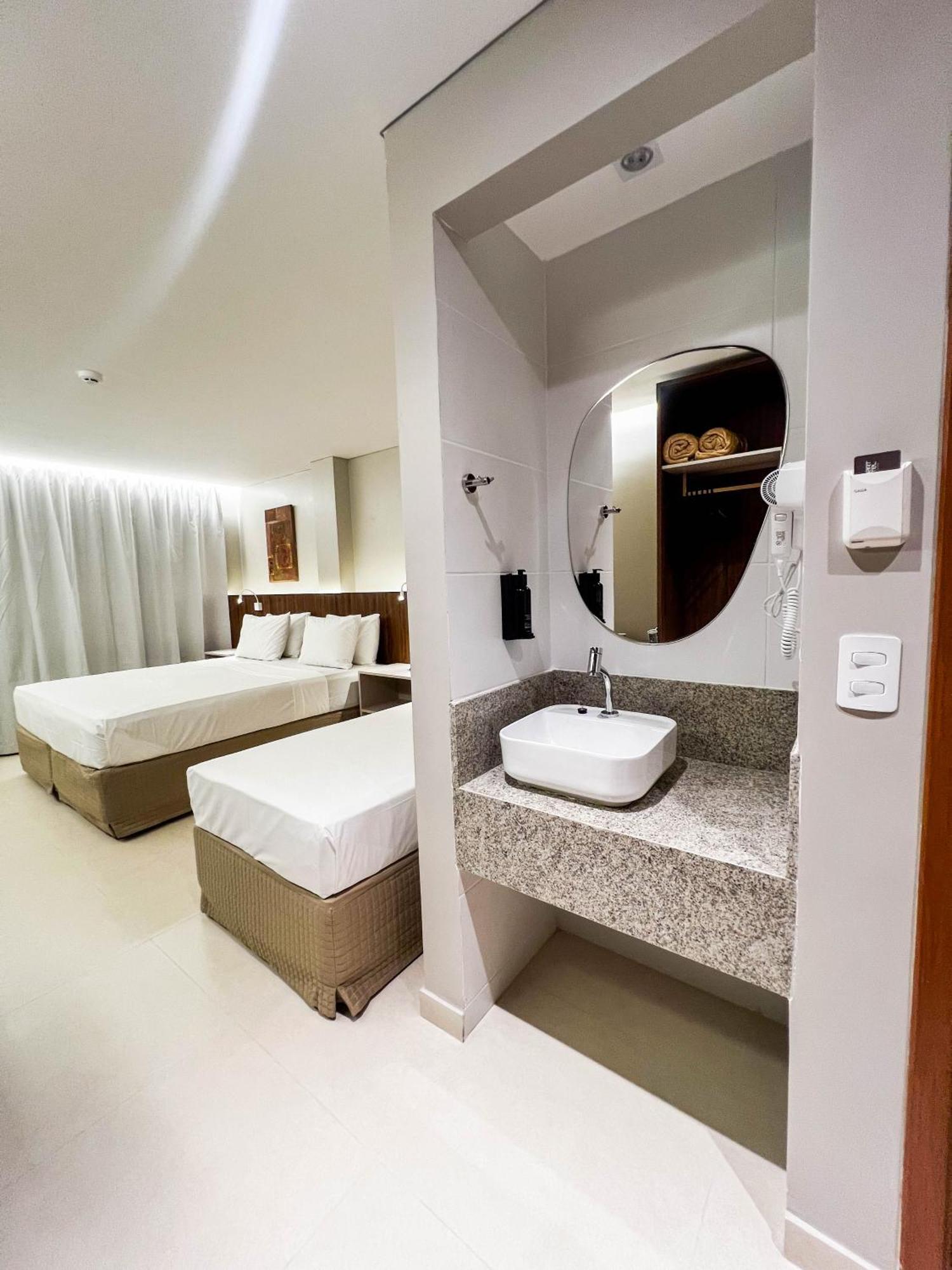 Smart Hotel Жуан-Песоа Экстерьер фото